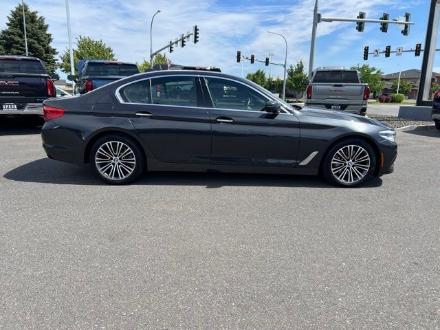 2018 BMW 5 Series 530i