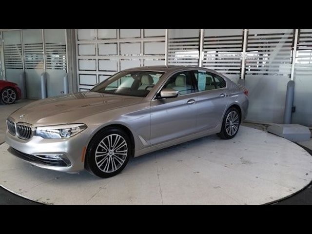 2018 BMW 5 Series 530i