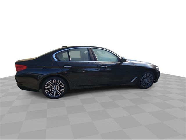 2018 BMW 5 Series 530i