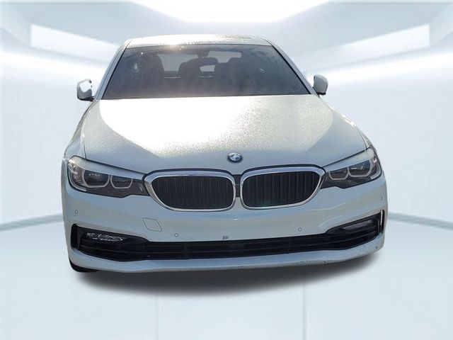 2018 BMW 5 Series 530i