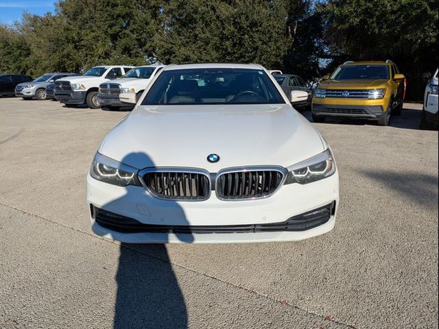 2018 BMW 5 Series 530i