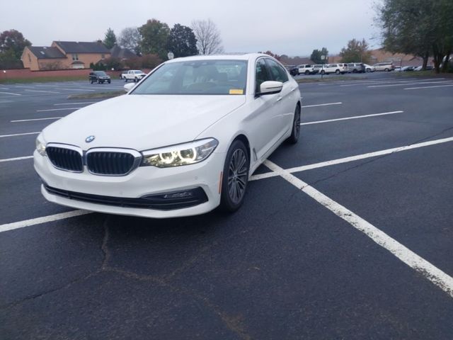 2018 BMW 5 Series 530i