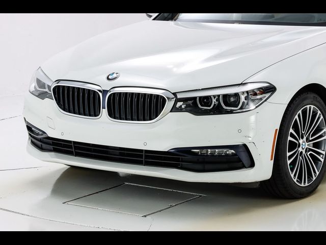 2018 BMW 5 Series 530i