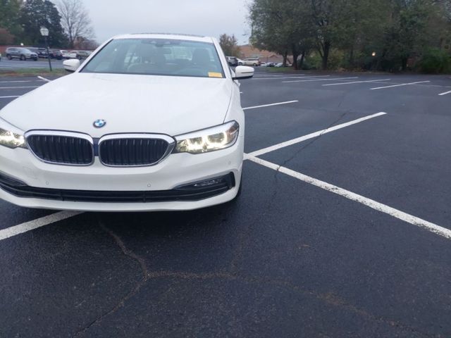 2018 BMW 5 Series 530i