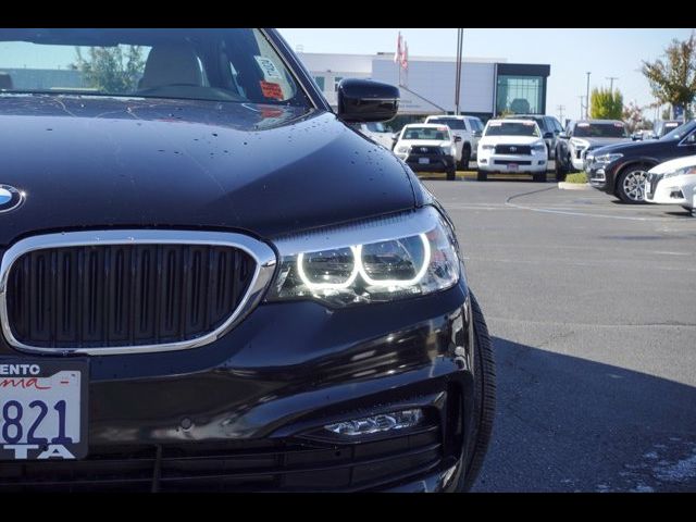 2018 BMW 5 Series 530i