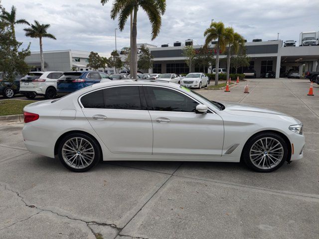 2018 BMW 5 Series 530i