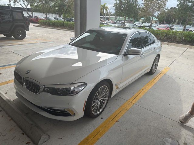 2018 BMW 5 Series 530i