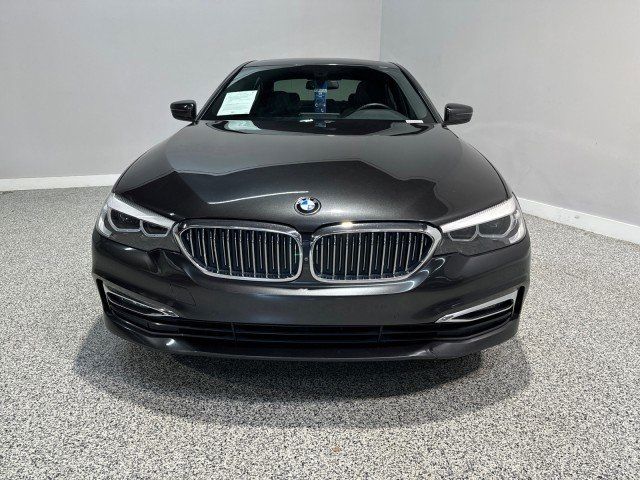 2018 BMW 5 Series 530i