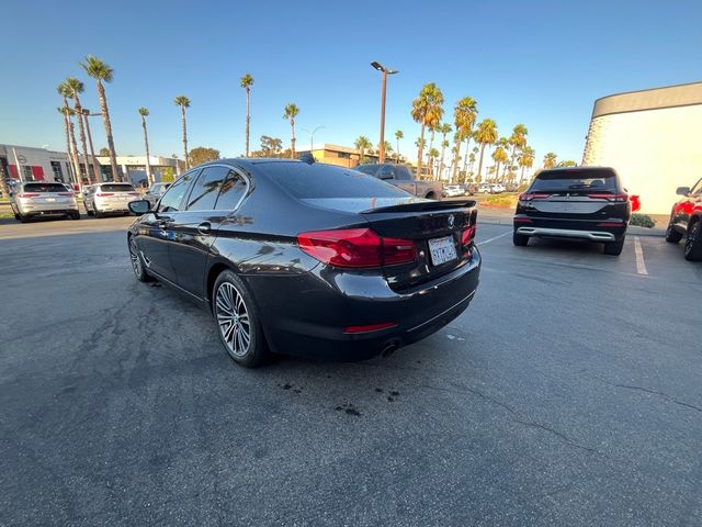 2018 BMW 5 Series 530i