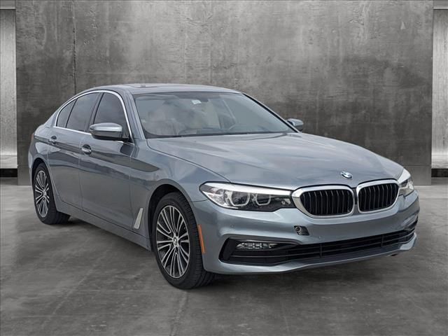 2018 BMW 5 Series 530i