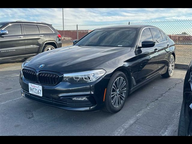 2018 BMW 5 Series 530i