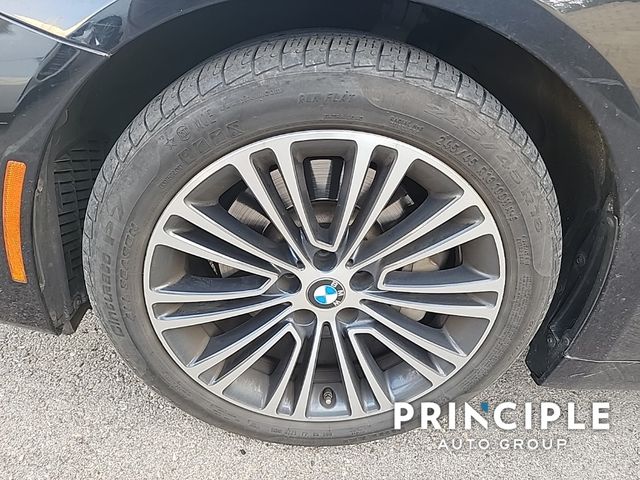 2018 BMW 5 Series 530i