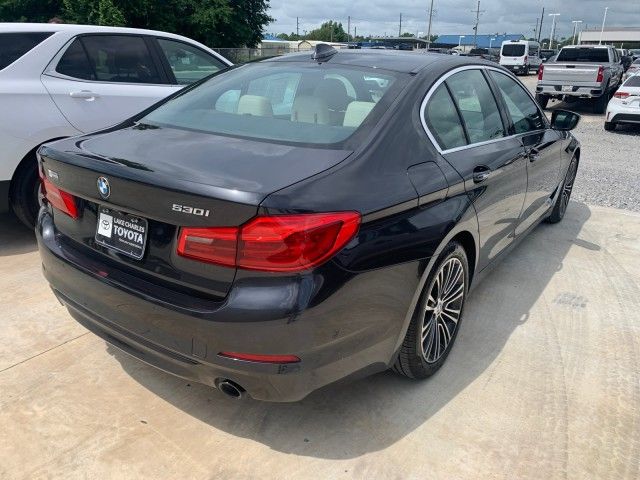 2018 BMW 5 Series 530i