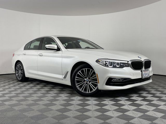 2018 BMW 5 Series 530i