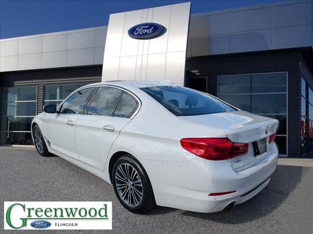 2018 BMW 5 Series 530i