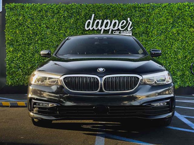 2018 BMW 5 Series 530i