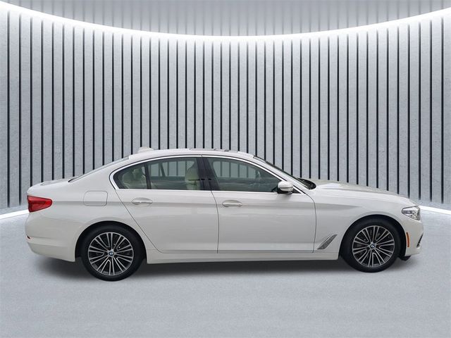 2018 BMW 5 Series 530i