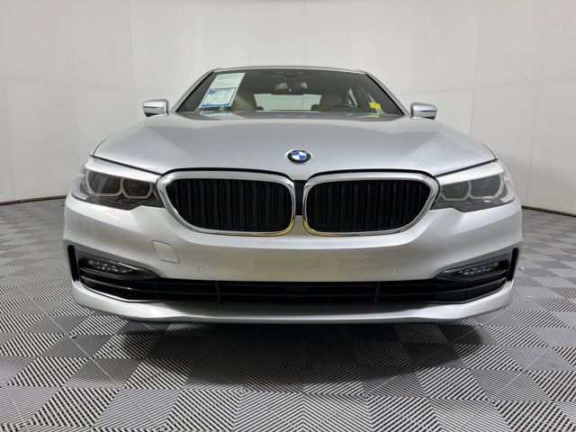 2018 BMW 5 Series 530i