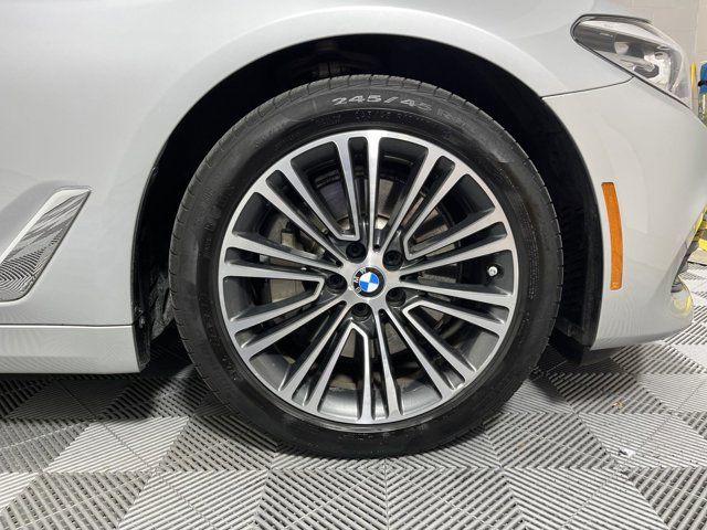 2018 BMW 5 Series 530i