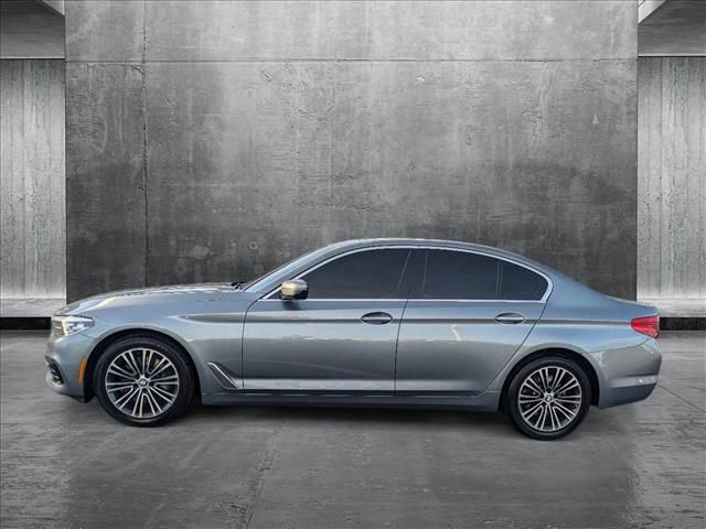 2018 BMW 5 Series 530i