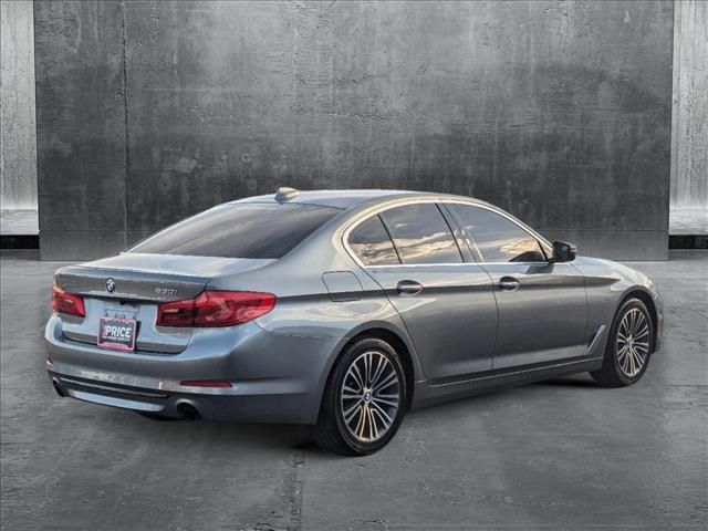 2018 BMW 5 Series 530i