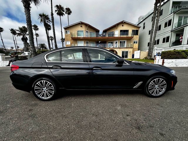 2018 BMW 5 Series 530i