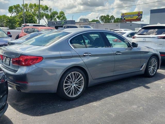 2018 BMW 5 Series 530i