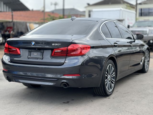 2018 BMW 5 Series 530i