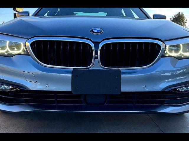 2018 BMW 5 Series 530i
