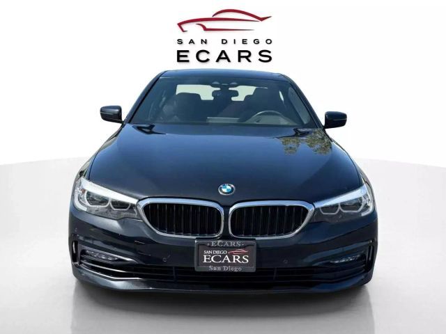 2018 BMW 5 Series 530i