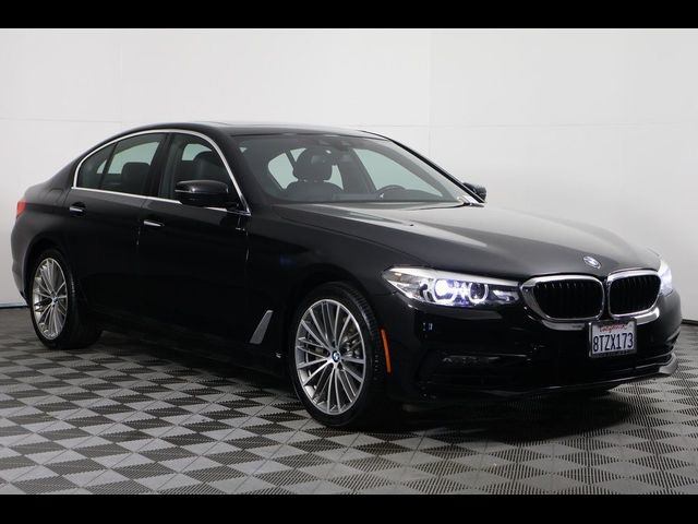 2018 BMW 5 Series 540i