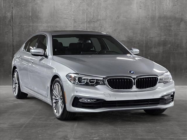 2018 BMW 5 Series 540i