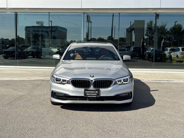 2018 BMW 5 Series 540i