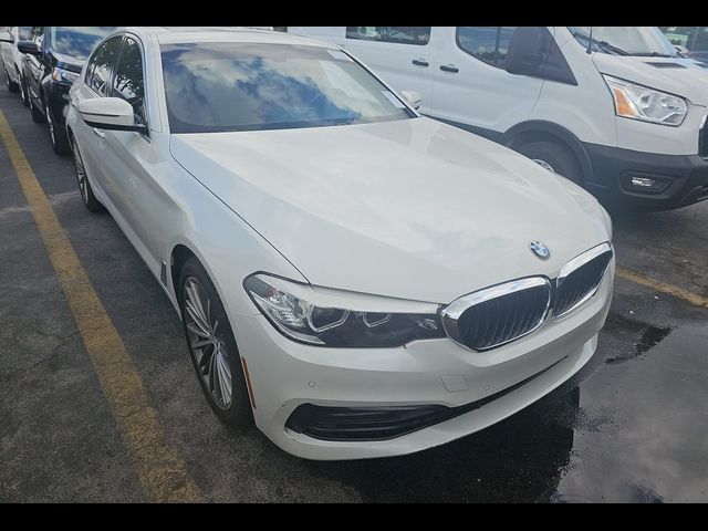 2018 BMW 5 Series 540i