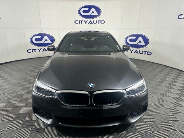 2018 BMW 5 Series 540i