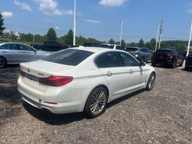 2018 BMW 5 Series 540i