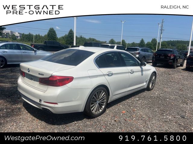 2018 BMW 5 Series 540i