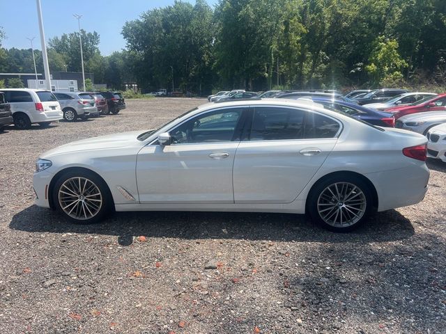 2018 BMW 5 Series 540i