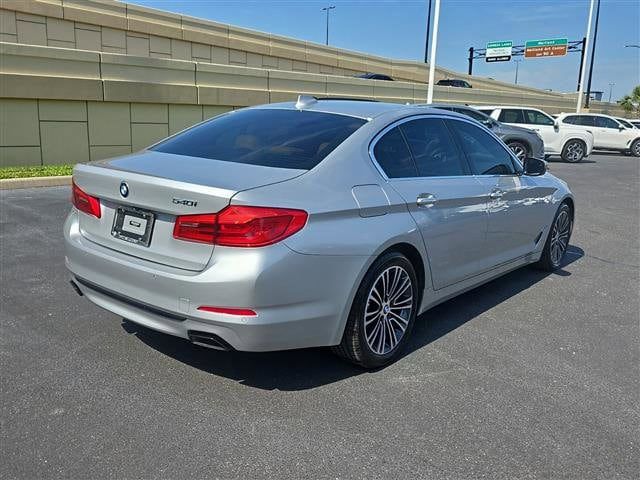 2018 BMW 5 Series 540i