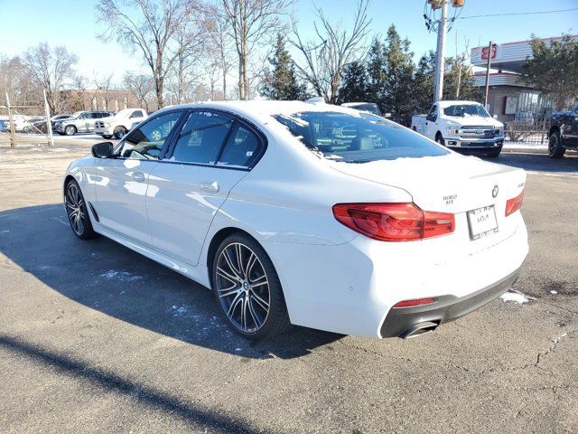 2018 BMW 5 Series 540i