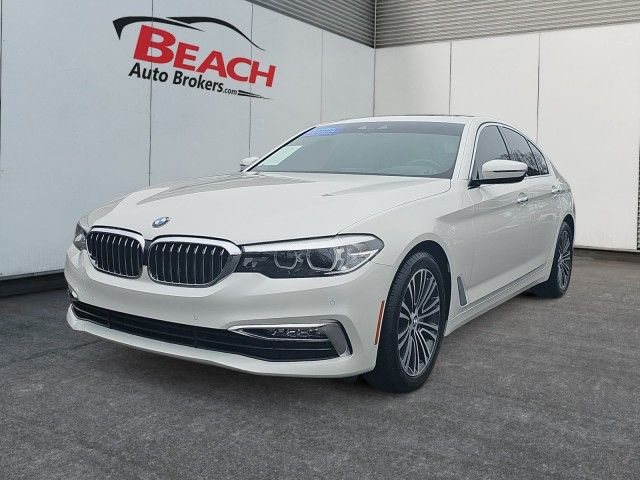 2018 BMW 5 Series 540i