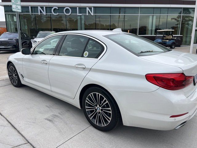 2018 BMW 5 Series 540i