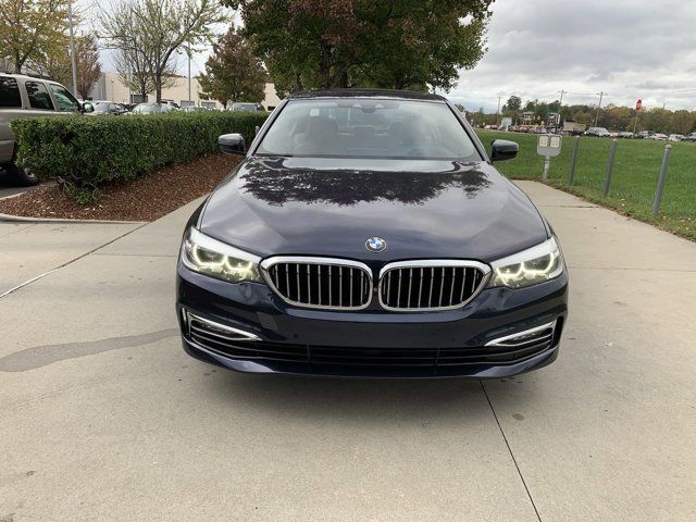 2018 BMW 5 Series 540i