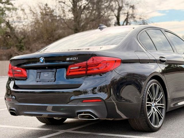 2018 BMW 5 Series 540i