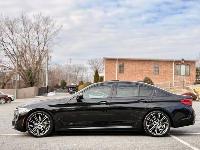 2018 BMW 5 Series 540i