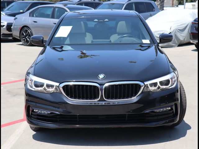 2018 BMW 5 Series 530i