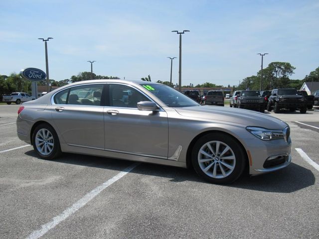 2018 BMW 7 Series 740i