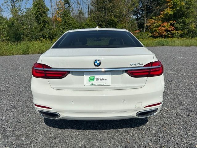 2018 BMW 7 Series 740e xDrive iPerformance