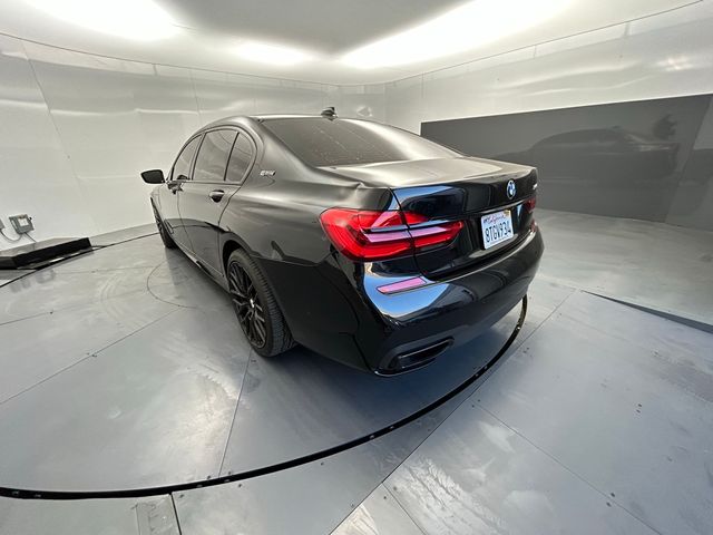 2018 BMW 7 Series 740e xDrive iPerformance