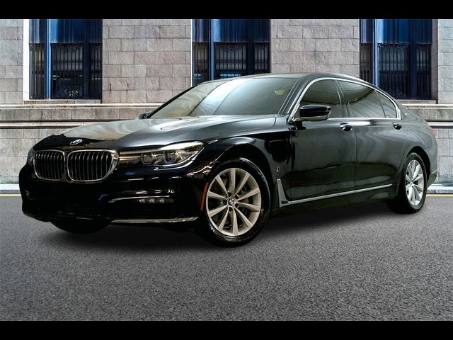 2018 BMW 7 Series 740e xDrive iPerformance